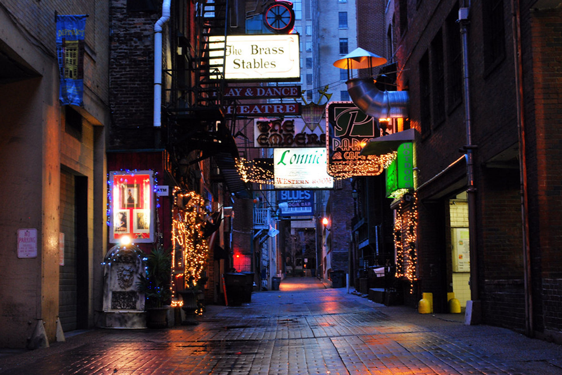 Printer's Alley